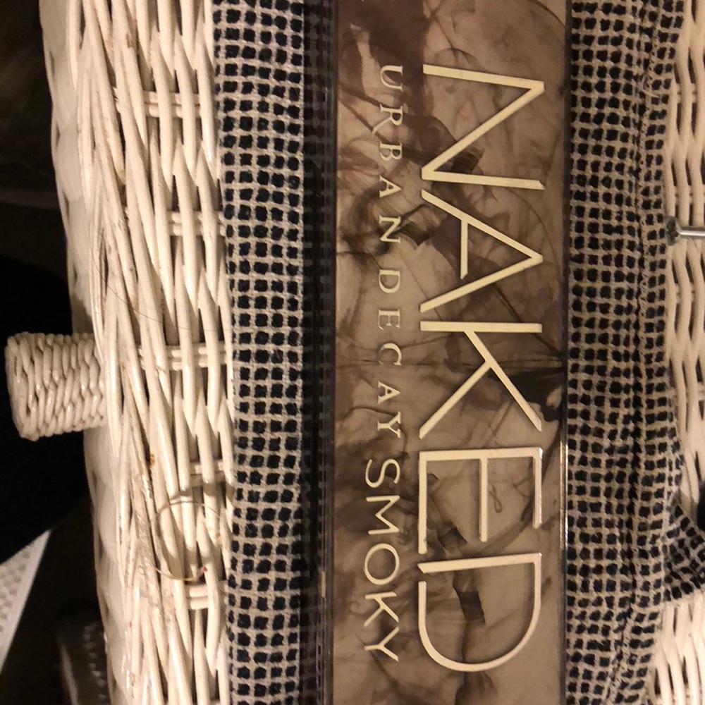 Urban Decay NAKED SMOKY